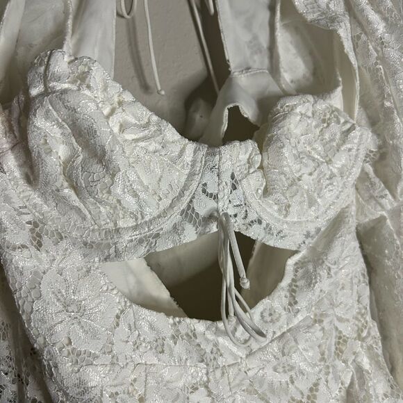 For Love And Lemons Frances Puff Sleeve Mini Dress in White - Picture 10 of 16